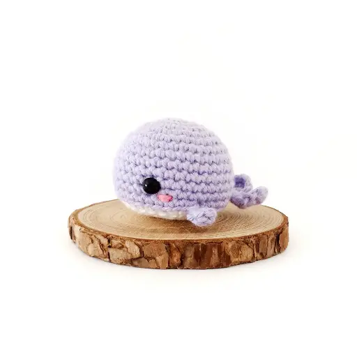 Crochet whale